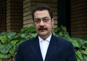 چند ماهی است بدون هیچ دلیلی از کار معلق شدهام! چند ماهی است بدون هیچ دلیلی از کار معلق شدهام!