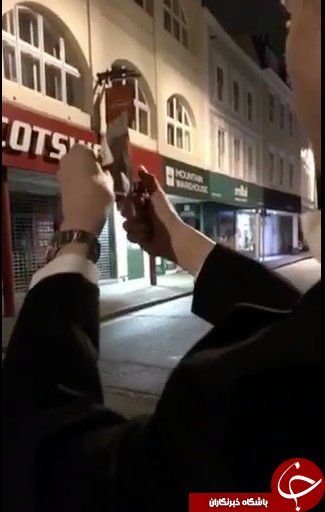 رفتار دانشجوی نادان برایش دردسرساز شد + تصاویر رفتار دانشجوی نادان برایش دردسرساز شد + تصاویر