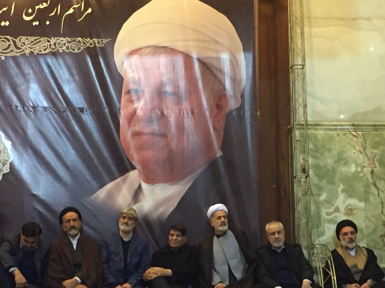 عکس/ مطهری و دعایی در مراسم چهلم مرحوم هاشمی عکس/ مطهری و دعایی در مراسم چهلم مرحوم هاشمی