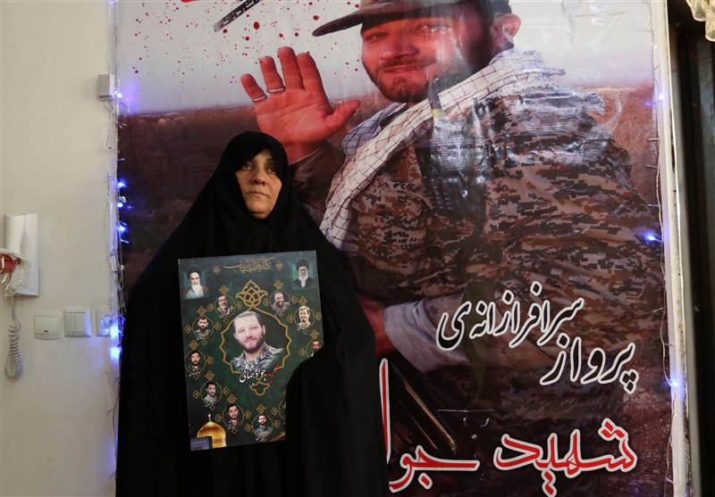 مادر شهید: خودم هم دوست دارم 