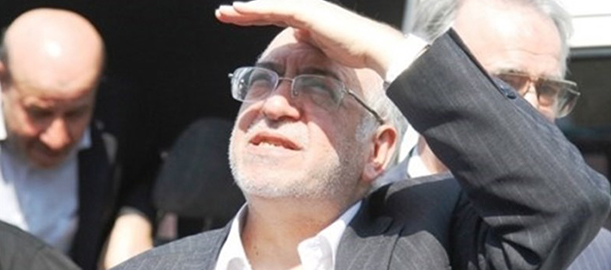 ادامه تناقضگویی وزیر کهنسال/ واردات مدیر خارجی آری، تبلیغ کالای خارجی نه! ادامه تناقضگویی وزیر کهنسال/ واردات مدیر خارجی آری، تبلیغ کالای خارجی نه!
