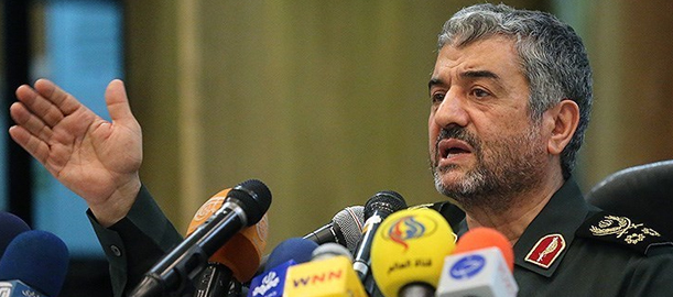 دیدگاه غربی، لیبرالی و غیر انقلابی در بسیاری از مسؤلان وجود دارد/ اینها در دانشگاههای غربی و یا با دروس غربی که در داخل ترویج شده تحصیل کردهاند دیدگاه غربی، لیبرالی و غیر انقلابی در بسیاری از مسؤلان وجود دارد/ اینها در دانشگاههای غربی و یا با دروس غربی که در داخل ترویج شده تحصیل کردهاند