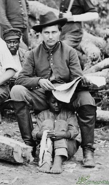 عکس/ برده‌ای که صندلی شد!