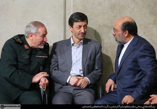 عکس/ حاشیه‌های دیدار امروز رهبری با مسئولان نظام