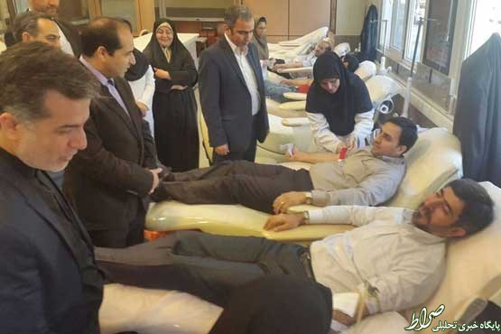 عکس/ معاون هاشمی خون اهدا کرد