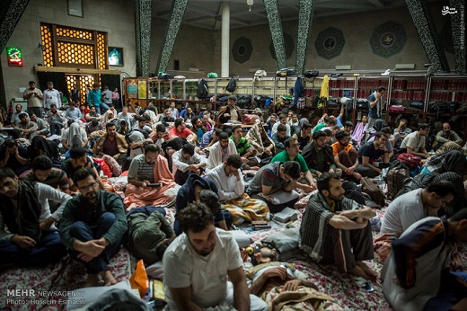 تصاویر/ آئین معنوی اعتکاف در دانشگاه تهران