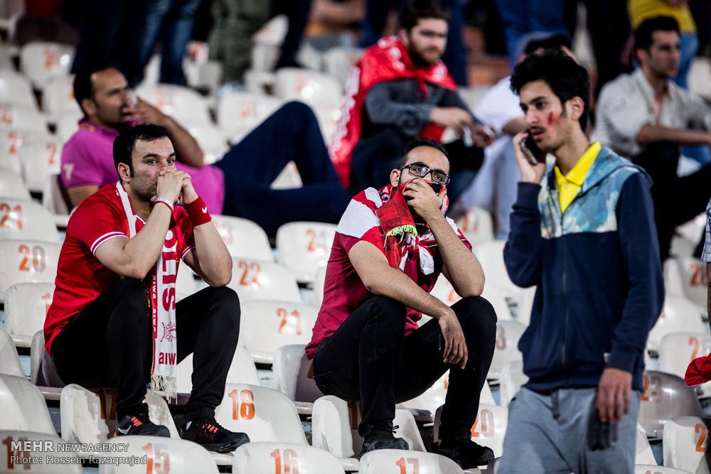 عکس/ بهت هواداران از باخت پرسپولیس