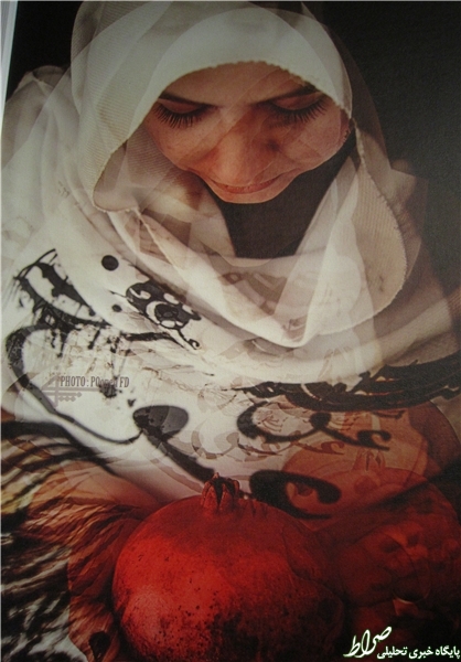 کشف حجاب در یک گالری +تصاویر