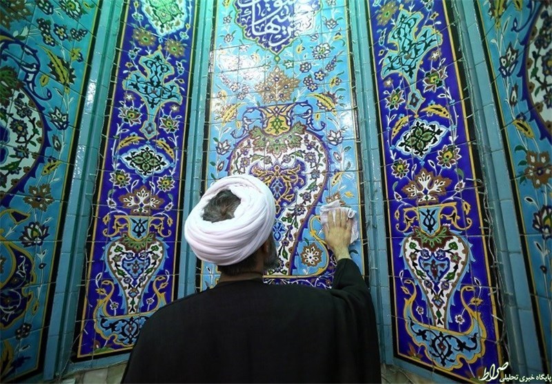 غبارروبی مسجدی که مطب هم دارد+تصاویر غبارروبی مسجدی که مطب هم دارد+تصاویر