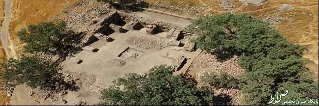 مسجدی‌که از دل قلعه بیرون آمد +عکس