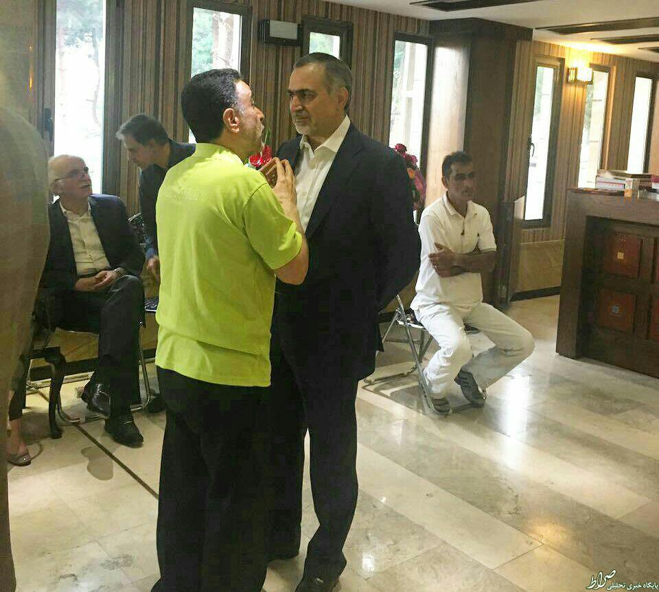 عکس/ دیدار حسین فریدون با با تاج زاده