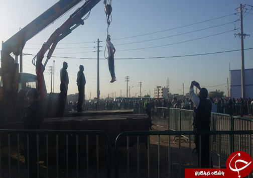 عکس/ لحظه اعدام مرد ژله‌ای در شیراز