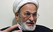 شجونی: باید احمدینژاد را خواباند و شلاق زد! شجونی: باید احمدینژاد را خواباند و شلاق زد!