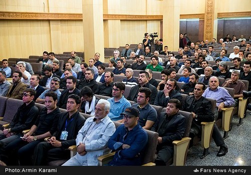 عکس/ پدر مرتضیپاشایی در مراسم«حبیب» عکس/ پدر مرتضیپاشایی در مراسم«حبیب»