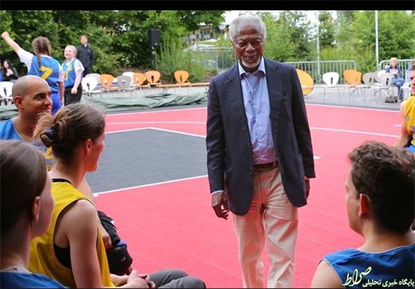 عکس/ کوفی‌عنان در مسابقات بسکتبال 3نفره