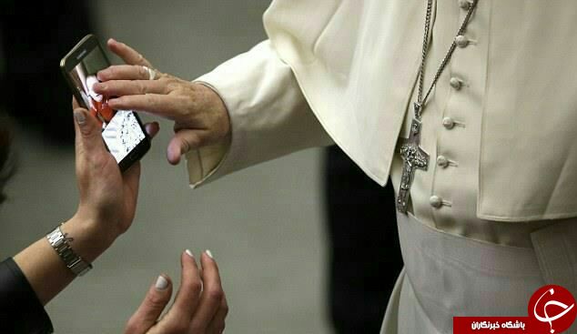 عکس/ تقدیس آنلاین کودکان توسط پاپ! عکس/ تقدیس آنلاین کودکان توسط پاپ!