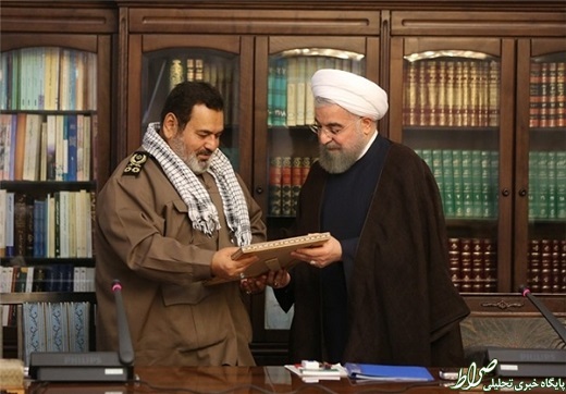 روحانی از سرلشکر فیروزآبادی تقدیر کرد روحانی از سرلشکر فیروزآبادی تقدیر کرد