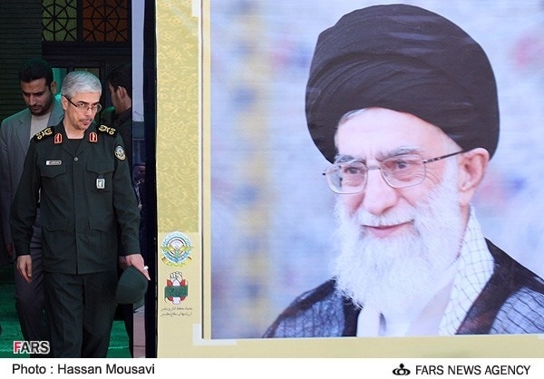 ماجرای لباس فرم متفاوت سردار فیروزآبادی +تصاویر ماجرای لباس فرم متفاوت سردار فیروزآبادی +تصاویر