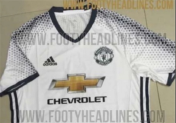 عکس/ تصویر پیراهن سوم منچستر لو رفت؟