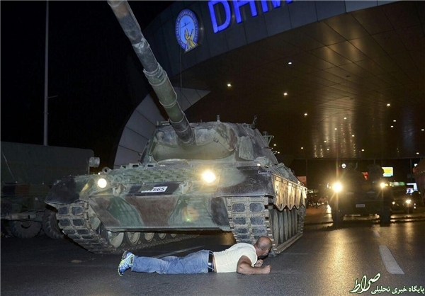 کودتای نظامی در ترکیه/ انتقال اردوغان به مکانی نامعلوم +تصاویر