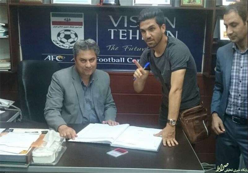 چهار پرسپولیسی قراردادشان را ثبت کردند چهار پرسپولیسی قراردادشان را ثبت کردند