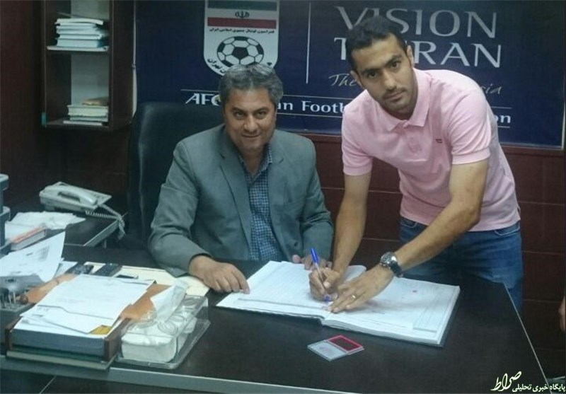 چهار پرسپولیسی قراردادشان را ثبت کردند چهار پرسپولیسی قراردادشان را ثبت کردند