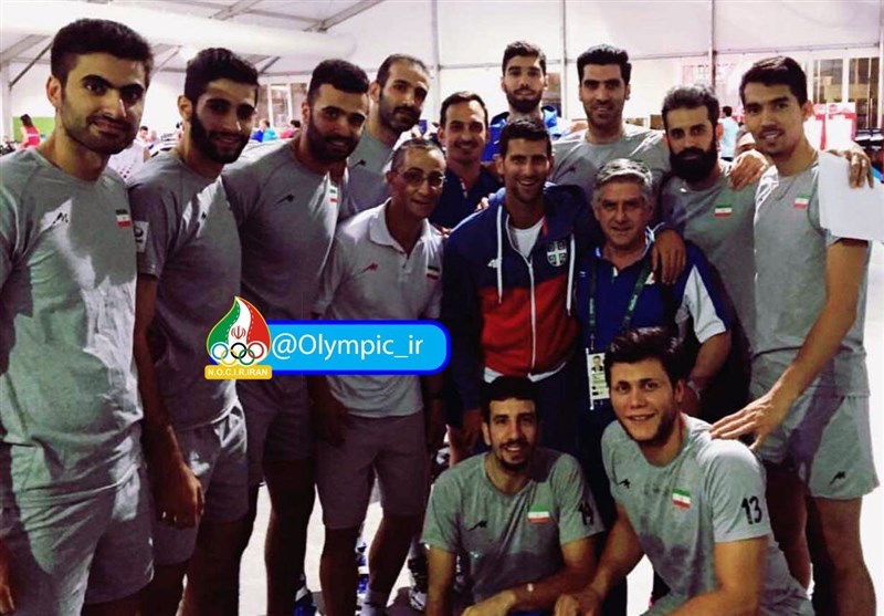 عکس/ والیبالیست‌ها درکنار بهترین تنیسوردنیا