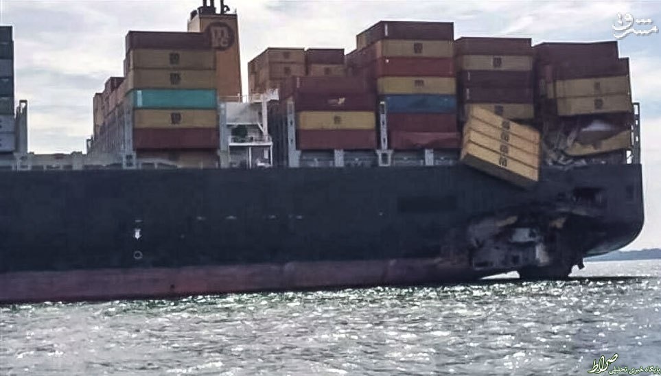 عکس/ تصادف نفتکش ایرانی در تنگه سنگاپور