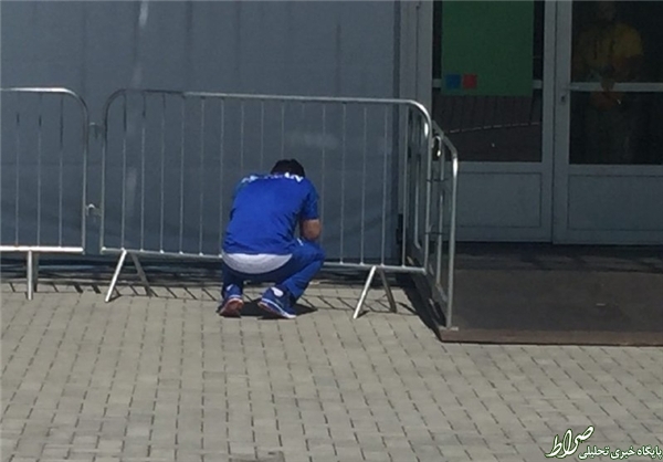 عکس/ اشک‌های بنا بعد از حذف شاگردانش