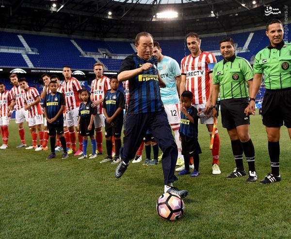 عکس/ بان‌کی‌مون پا به توپ شد