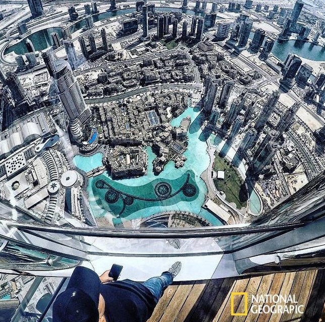 عکس/نمایی از دبی در بالای برج الخلیفه