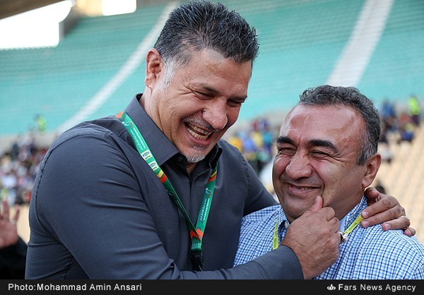 عکس/ دایی لُپِ دستنشان را کشید! عکس/ دایی لُپِ دستنشان را کشید!