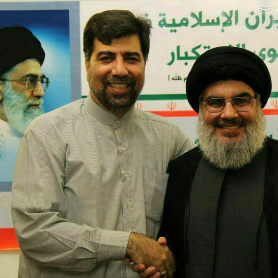 عکس یادگاری شهید رکن آبادی با سیدحسن نصرلله عکس یادگاری شهید رکن آبادی با سیدحسن نصرلله