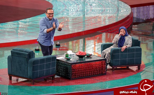 گریه نمایشی خانم‌بازیگر در خندوانه+تصاویر