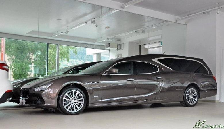 عکس/ حمل جنازه با مازراتی!