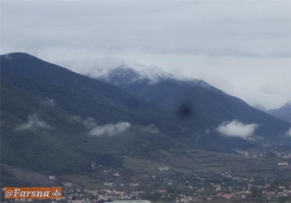 عکس/ بارش برف در ارتفاعات کلاردشت