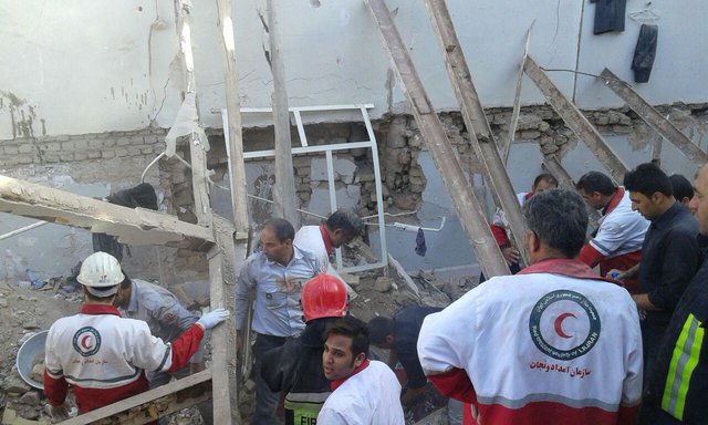 انفجار منزل جان زن جوان را گرفت+تصاویر انفجار منزل جان زن جوان را گرفت+تصاویر