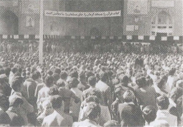 حوادث کرمان در دهه اول محرم 57+تصاویر حوادث کرمان در دهه اول محرم 57+تصاویر
