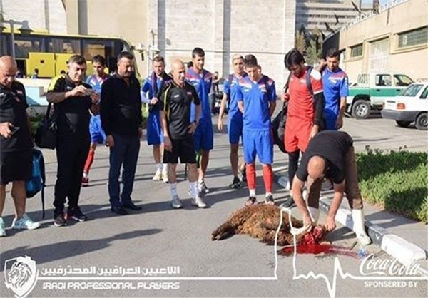 قربانی عراقی‌ها در ورزشگاه دستگردی+عکس