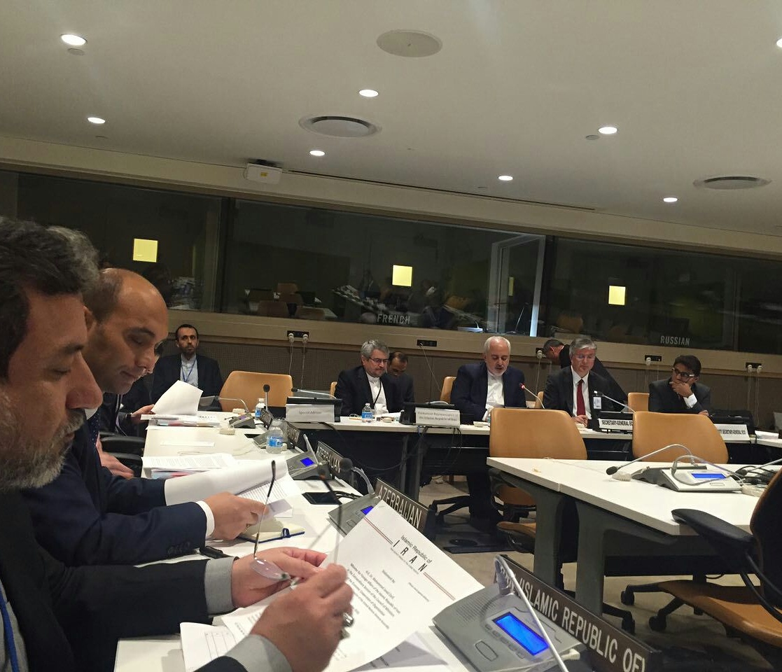 عکس/ اجلاس وزرای عضو اکو به ریاست ظریف