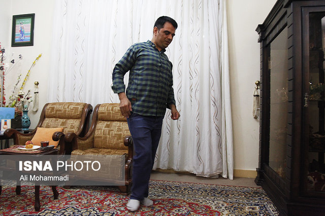 قصه قهرمان معلولی که در اوج کناررفت+عکس