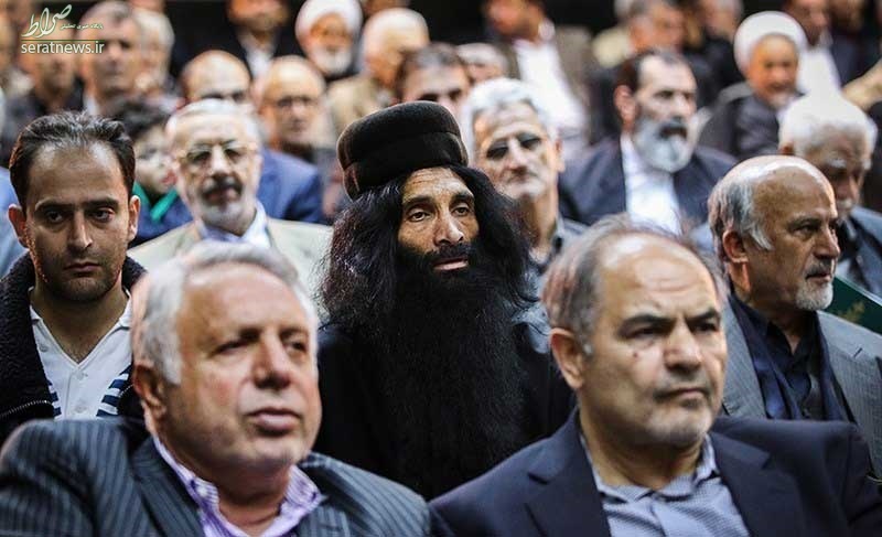 عکس/ چهره‌ای عجیب در مراسم ختم حجت الاسلام شجونی