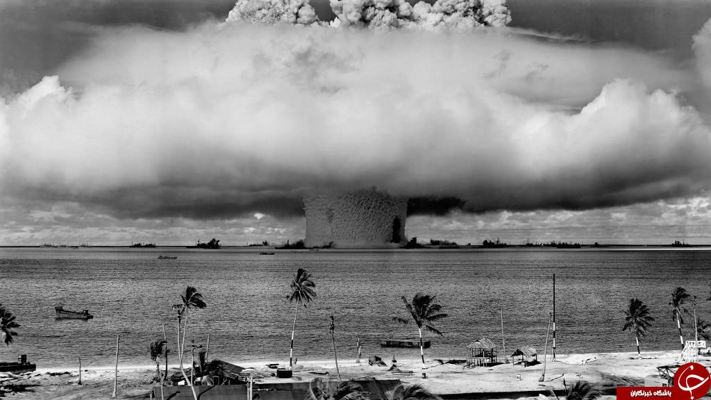 عکس/ انفجار بمب هسته ای در زیر آب عکس/ انفجار بمب هسته ای در زیر آب