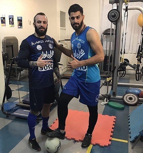 عکس/ بازیکن جنجالی استقلال در کنار خواننده جنجالی عکس/ بازیکن جنجالی استقلال در کنار خواننده جنجالی