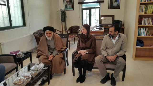 یک بانوی مسیحی به دین اسلام مشرف شد+عکس یک بانوی مسیحی به دین اسلام مشرف شد+عکس