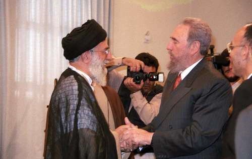 تصاویری از فیدل کاسترو با رهبر انقلاب