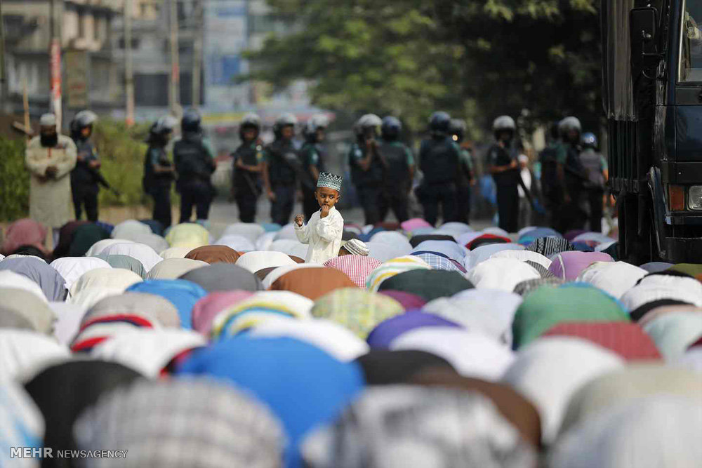 عکس/نمازجمعه در بنگلادش قبل از تظاهرات