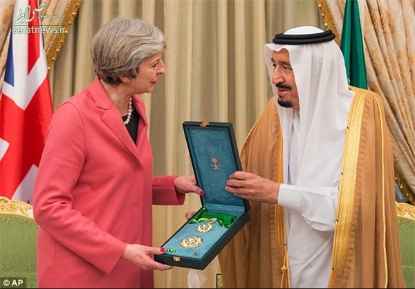 ملک سلمان به نخستوزیر انگلیس نشان افتخار داد +عکس ملک سلمان به نخستوزیر انگلیس نشان افتخار داد +عکس