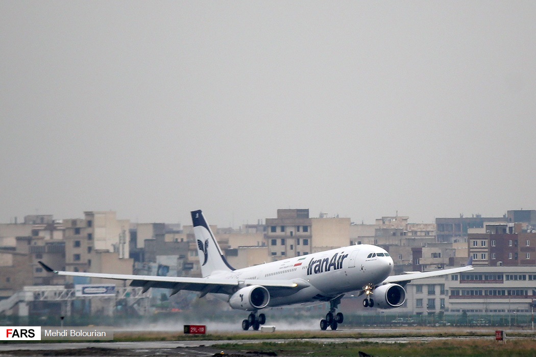 تصاویر/ ورود سومین ايرباس 330 به فرودگاه مهرآباد