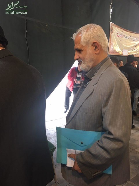 مسجدجامعی، دنیامالی و سروری ثبتنام کردند +تصاویر مسجدجامعی، دنیامالی و سروری ثبتنام کردند +تصاویر
